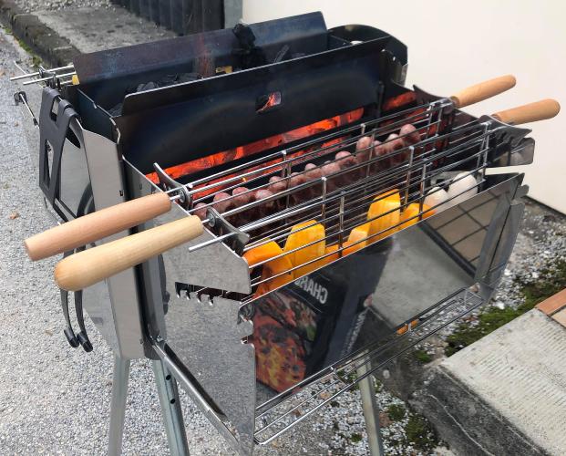 Les avantages de la cuisson au barbecue vertical - Détente Outdoor